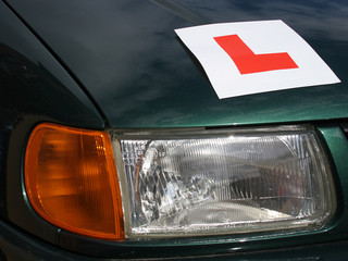 Three-point turn may be dropped from UK driving test
