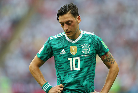 Mesut Özil walks away from Germany team citing 'racism and disrespect'