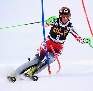 Hosp takes first World Cup skiing win since 2008