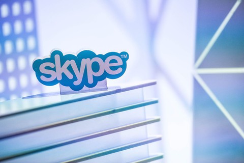 Microsoft wprowadza funkcję wysyłania SMS w aplikacji Skype