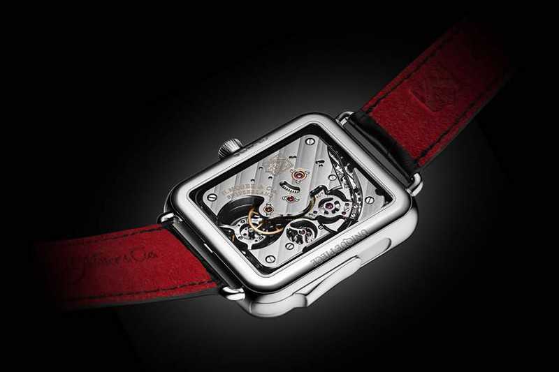 Szwajcarski producent zegarków stawia czoła smartwatchom Apple'a