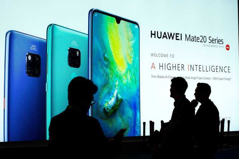 Huawei pokaże w lutym składany smartfon 5G