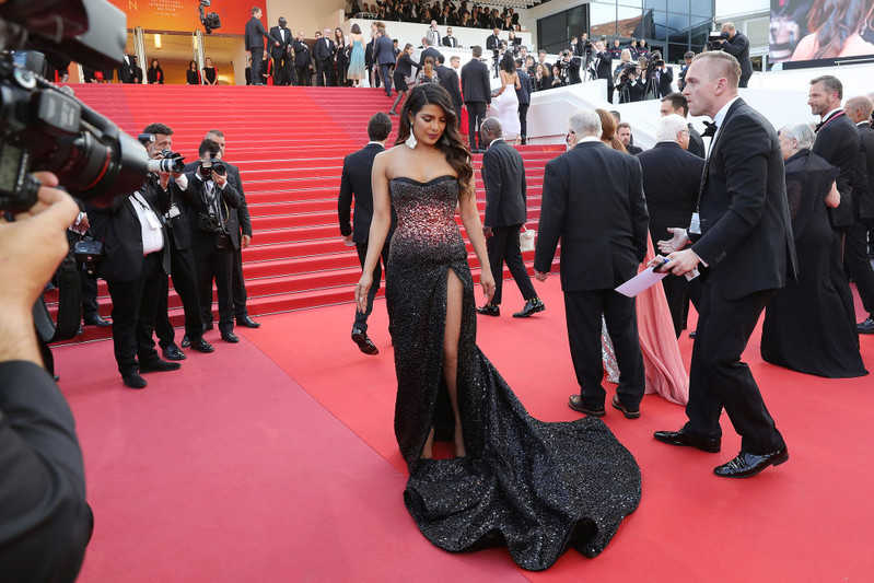 Priyanka Chopra i jej stylowy debiut w Cannes