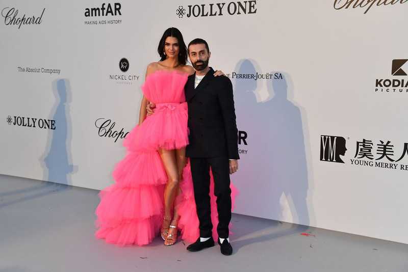 Cannes: Kendall Jenner zachwyciła w sukience z sieciówki!