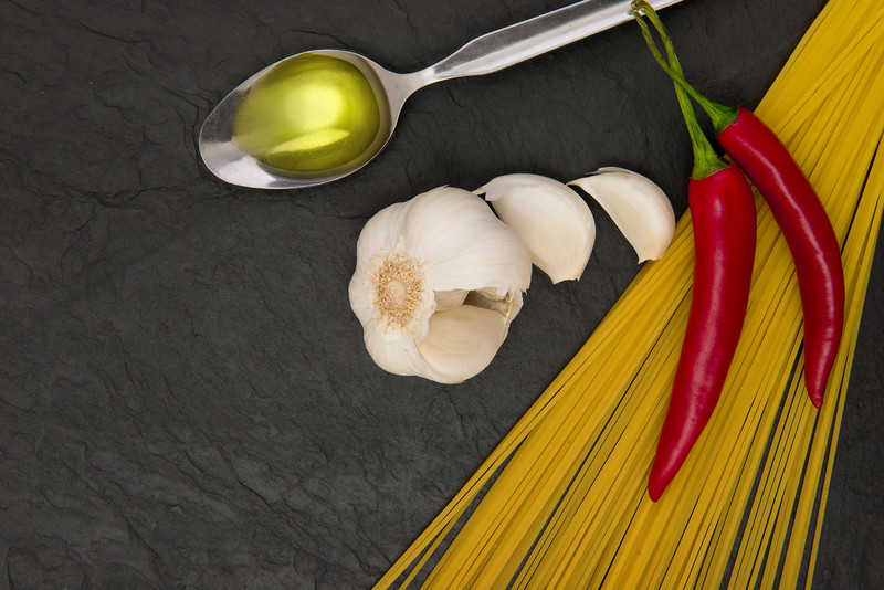 Spaghetti aglio e olio: Im prościej, tym smaczniej!