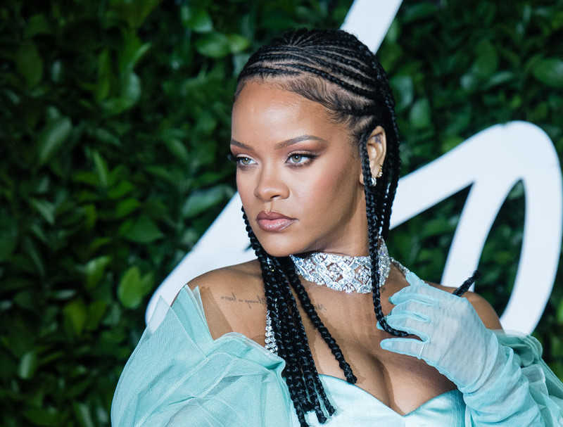 Rihanna podbija branżę modową 