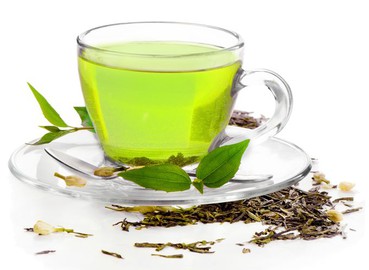 Zielona herbata naprawdę odchudza?