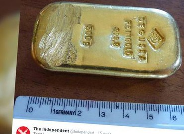 Nastolatka znalazła sztabkę złota w... jeziorze