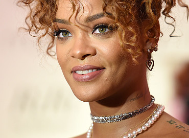 Rihanna zapowiada swoją linię kosmetyków
