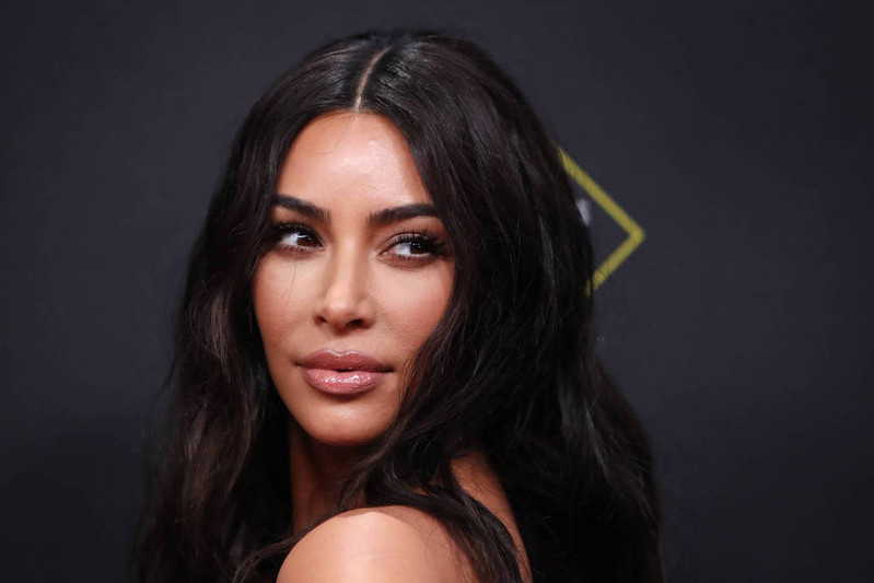 Kim Kardashian dostała na urodziny... hologram nieżyjącego ojca