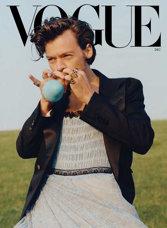 Harry Styles jest pierwszym mężczyzną, który pojawił się na okładce "Vogue"