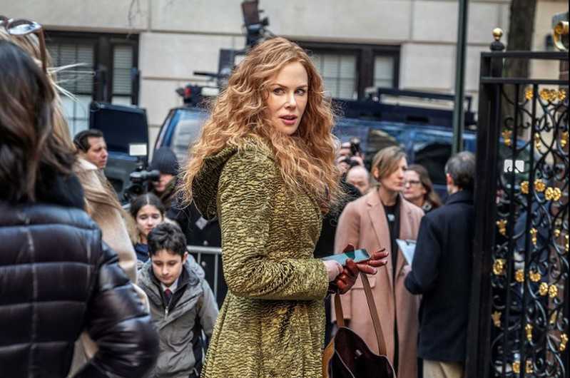 Najmodniejsze płaszcze w tym sezonie nosi Nicole Kidman w serialu "Od nowa"