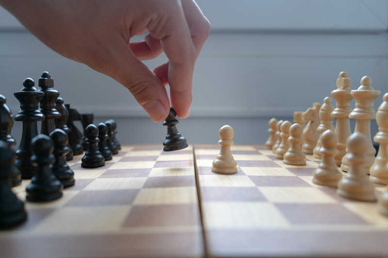 "Gambit królowej" sprawił, że szachy znów są modne