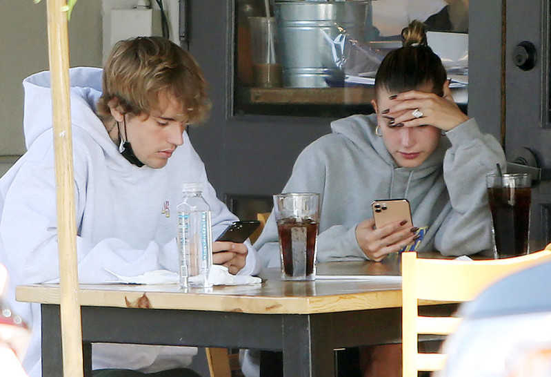 Justin Bieber nie używa telefonu komórkowego?...