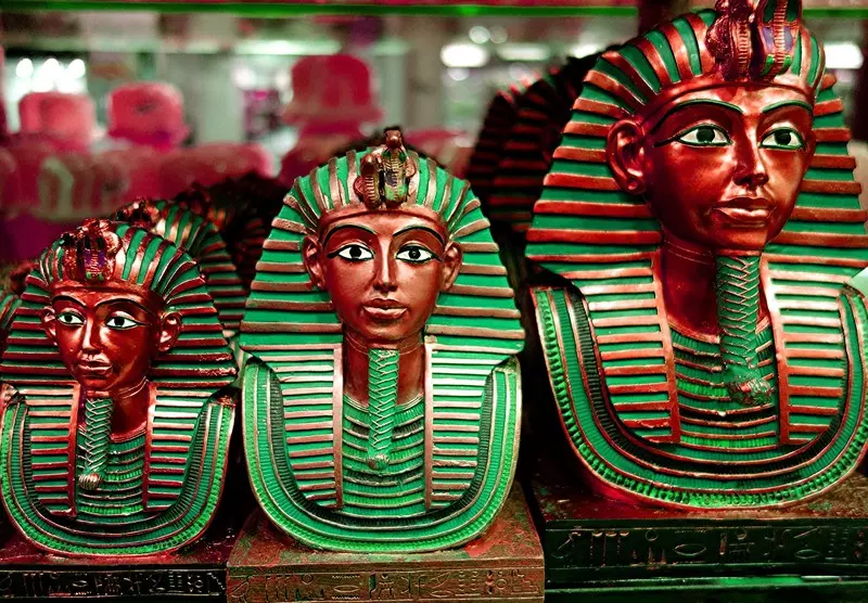 W Egipcie odżył strach przed "klątwą faraonów"...