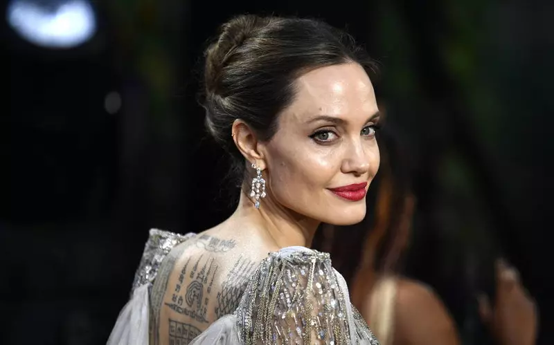Nowy film z Angeliną Jolie w roli głównej okazał się klapą...