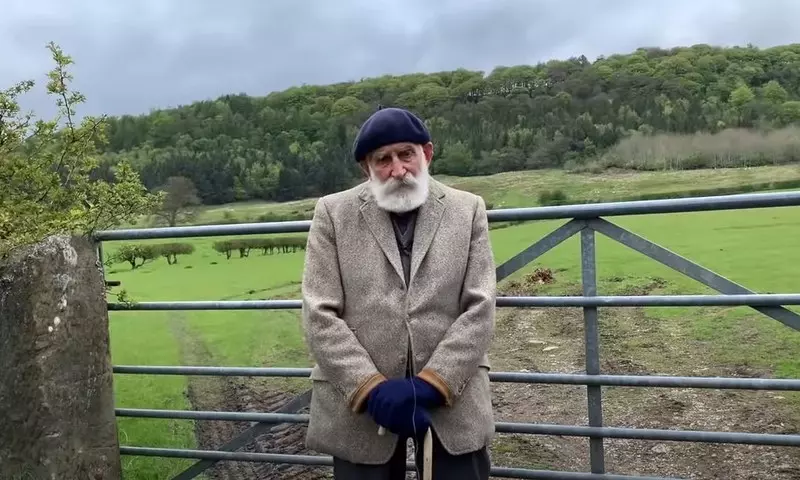 84-letni angielski rolnik został gwiazdą platformy YouTube