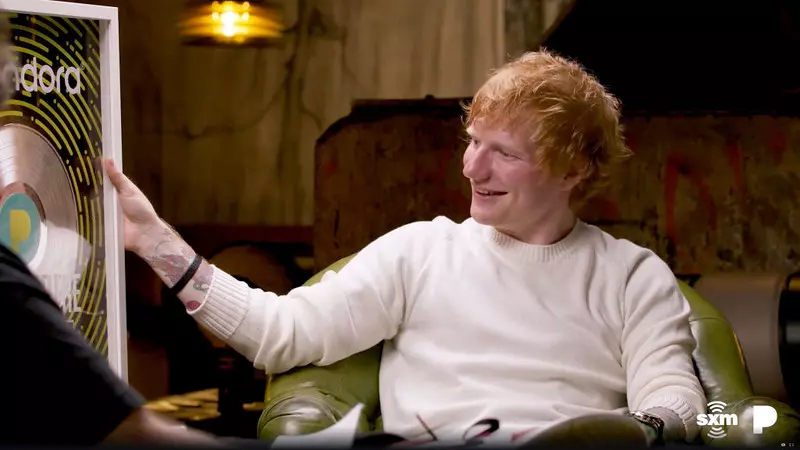 Ed Sheeran już nie jest okularnikiem!