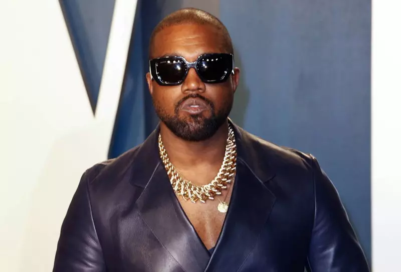 Kanye West urządza gigantyczną imprezę na... stadionie 