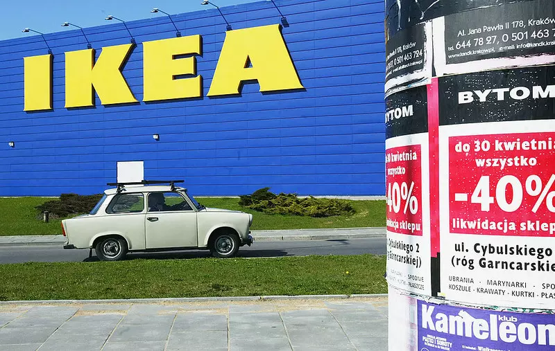 IKEA podpowiada, jak nadać drugie życie zużytym przedmiotom tej firmy