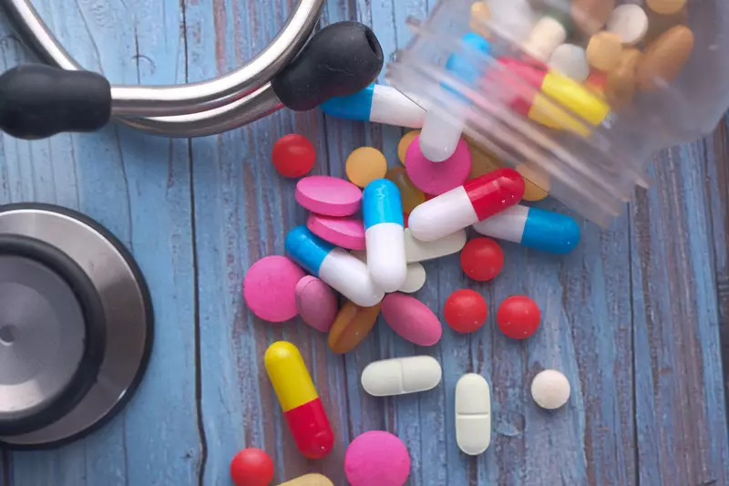Dlaczego długotrwałe stosowanie antybiotyków jest niezdrowe?