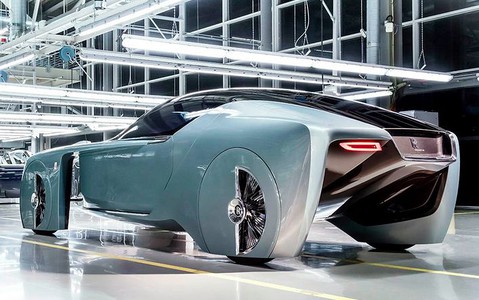 Rolls-Royce pokazał futurystyczne auto