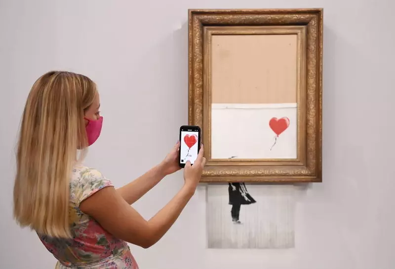Pocięte dzieło Banksy’ego wylicytowano za rekordową kwotę