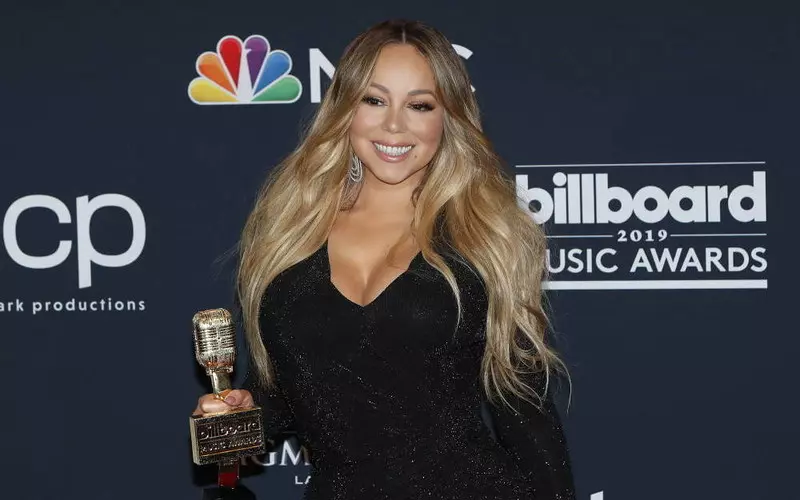 Świąteczny przebój Mariah Carey zabroniony!