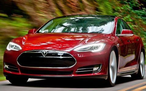 Tesla nie daje rady z produkcją