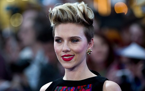 Scarlett Johansson ma powód do radości i rozczarowania