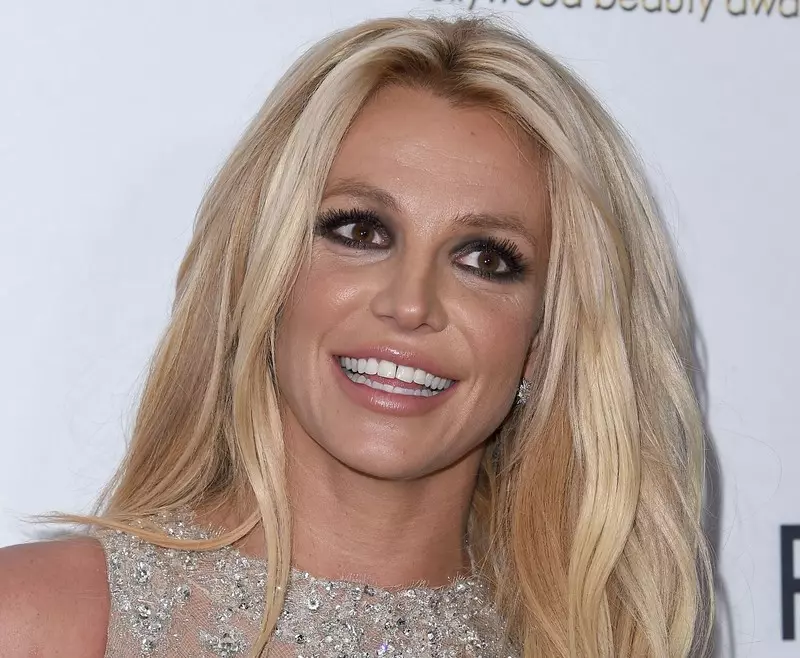 Britney Spears dostała 15 milionów dolarów za napisanie biografii!