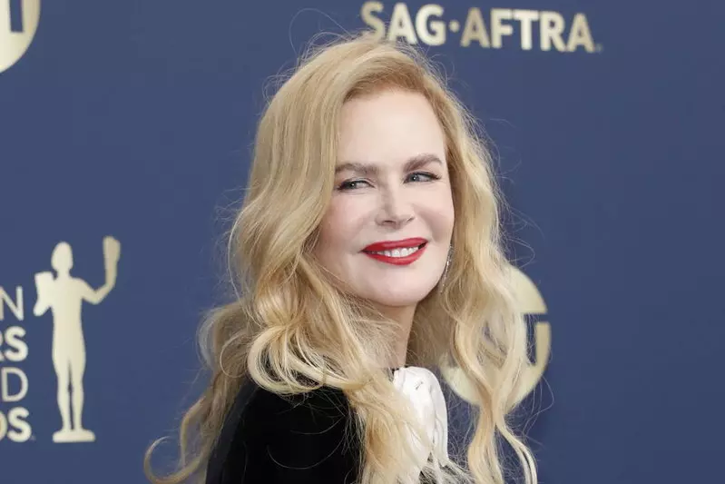 Nicole Kidman leczy kontuzję...