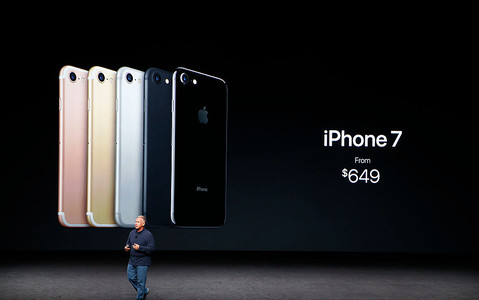 Apple nie pochwali się sprzedażą iPhone'a
