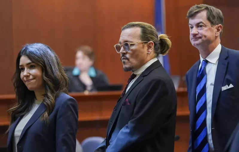 Prawnicy Deppa chcieli zaprezentować w sądzie nagie zdjęcia Amber Heard...