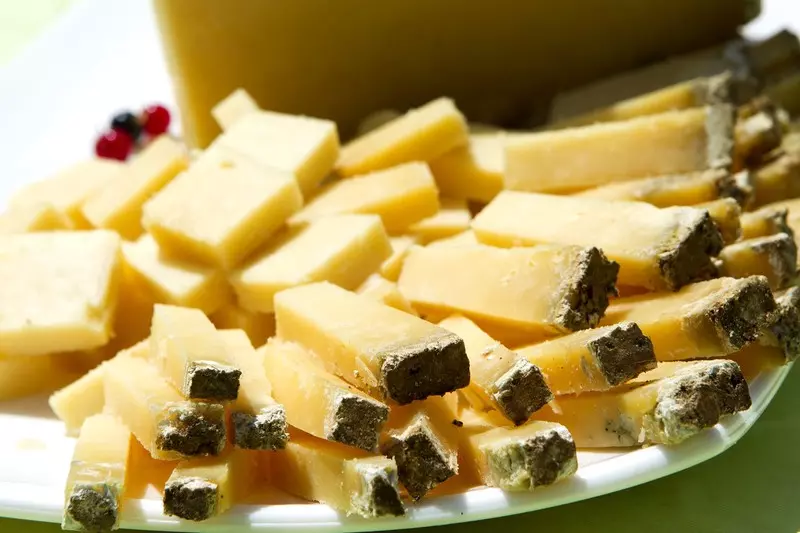 Z powodu suszy we Francji wstrzymano produkcję tradycyjnego sera