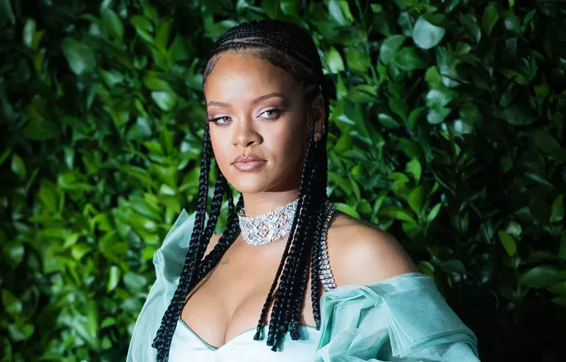 Rihanna główną gwiazdą przyszłorocznego Super Bowl
