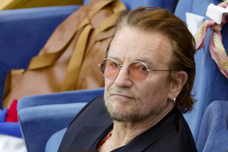 Bono wyruszy w światowe tournee promujące jego... autobiografię
