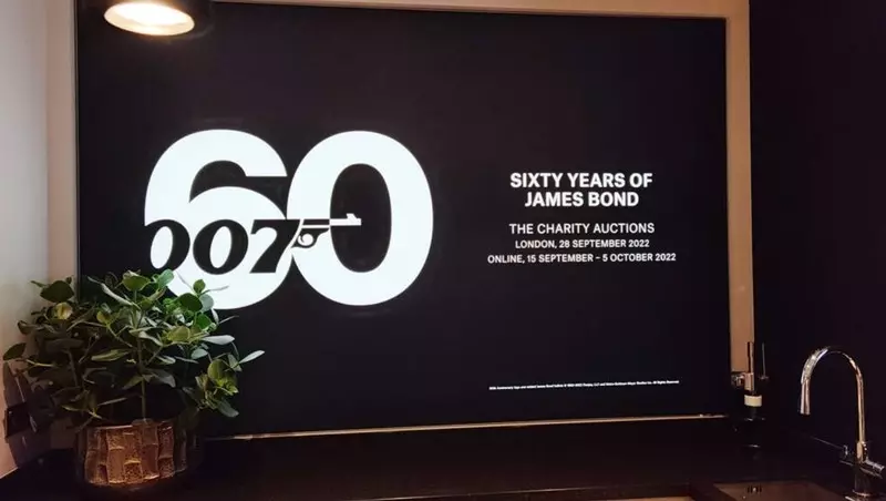 Aukcja pamiątek z filmów o Bondzie z rekordowym zyskiem!