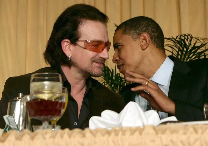 Bono zasnął w Białym Domu po wypiciu wina...