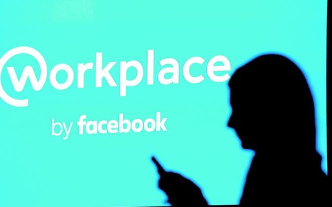 Facebook chce być z ludźmi w pracy