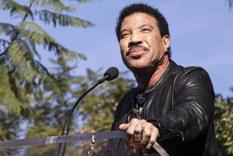 Lionel Richie nagrodzony statuetką Icon Award