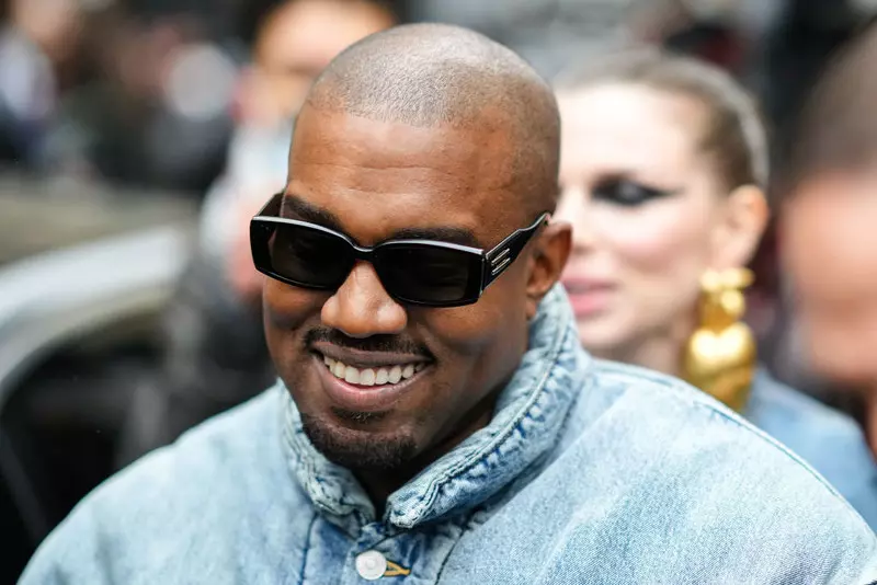 Kanye West chce miliona dolarów za wykorzystanie jego utworu w serialu Netflixa
