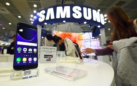 Samsung szykuje zmiany w smartfonach Galaxy