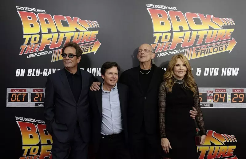 Michael J. Fox uważa, że nie należy kręcić remake'u "Powrotu do przyszłości"