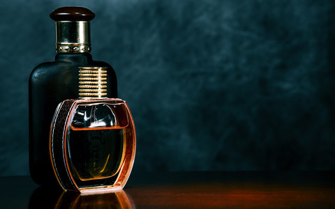 Perfumy - ryzykowny pomysł na prezent?