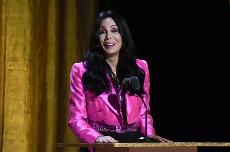 Cher wkracza do branży spożywczej z... własną linią lodów Cherlato
