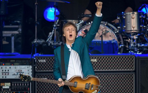 Paul McCartney... z selerem???
