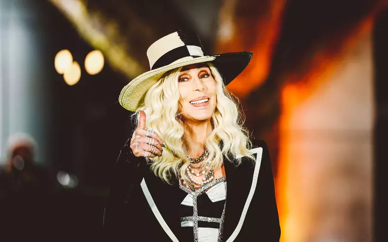 Po 25 latach od nagrania "Believe" Cher wyda jubileuszową reedycję tego albumu
