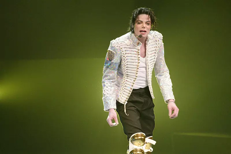 Teledysk do utworu "Beat It" Jacksona osiągnął miliard wyświetleń na YouTube