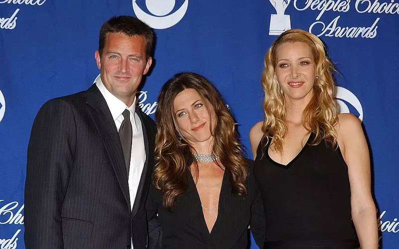 Jennifer Aniston kontaktowała się z Matthew Perrym w dniu jego śmierci...